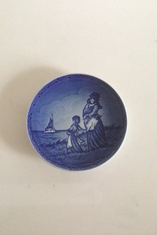 Royal Copenhagen Mors Day Plate from 1989