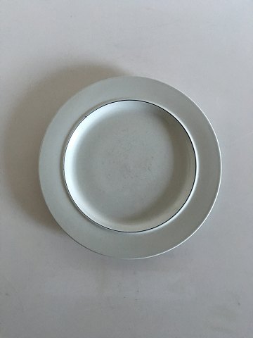 click to zoom