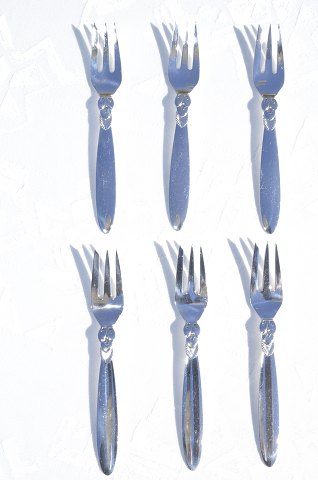 click to zoom