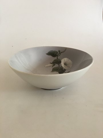 Royal Copenhagen Bowl No 2638/12465 with Calystegia Motif