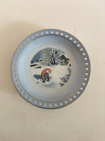 Bing & Grøndahl Harald Wiberg Christmas Cake Plate No. 3505/616