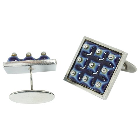 A. Michelsen & Royal Copenhagen; Cufflinks of sterling silver with porcelain