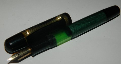 Green Striped Pelikan 100N with black cap c. 1940