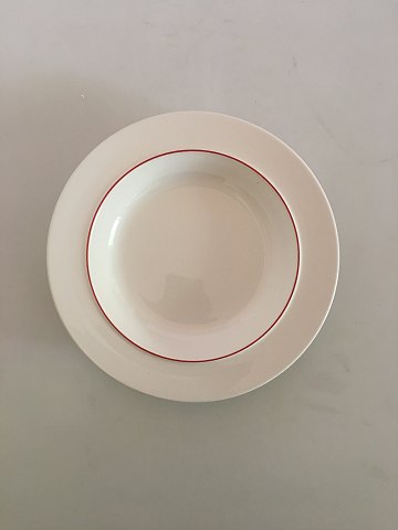 Royal Copenhagen Rødtop / Rødkant Deep Plate No. 3072