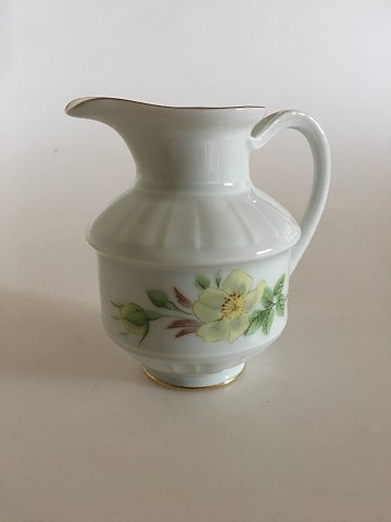 "Klitrose" Bing & Grondahl Creamer No. 303