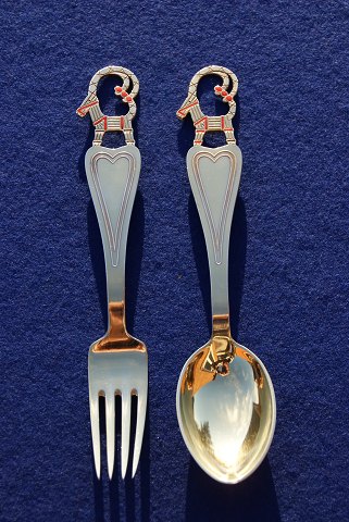 Michelsen set of Christmas spoon and fork 1948 of Danish gilt sterling silver