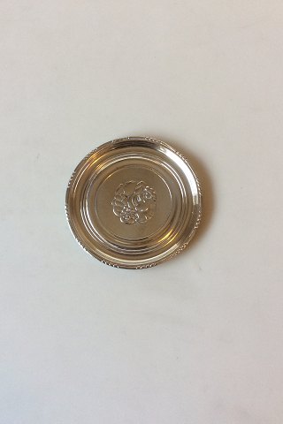 click to zoom