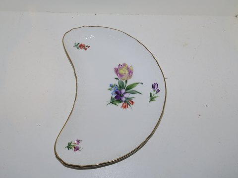 Light Sachian Flower
Moon shaped dish