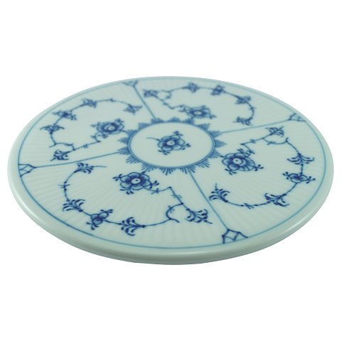 Royal Copenhagen, blue fluted; A dish mat of porcelain #2058