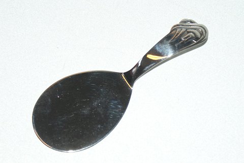 Cake server Silver 1940
Length 12.3 cm.