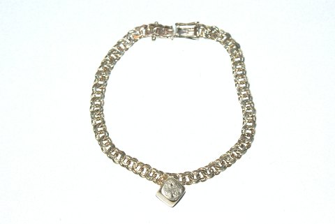 Bismark Bracelet with Dice, 8 + 14 karat gold