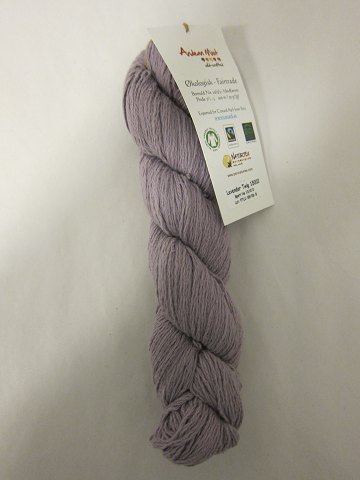 Andean Mist ecological cotton
Andean Mist cotton is an ecological natural product from Peru with certificate
The colour shown is: Lavender Twig, Colourno. 15002
1 ball of cotton containing 50 grams