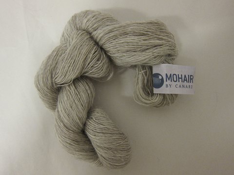 Kidmohair - 1-ply
Kidmohair is a natural product of a very high quality from the angora goat from 
South Africa
The colour shown is: Beige mixed, Colourno 1303
1 ball of wool containing 50 grams
