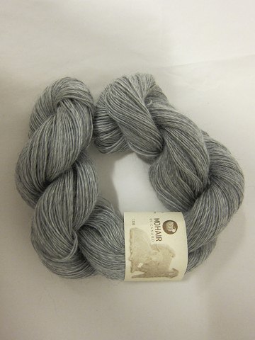Kidmohair - 1-ply
Kidmohair is a natural product of a very high quality from the angora goat from 
South Africa
The colour shown is: Light greymixed, Colourno 1202
1 ball of wool containing 50 grams