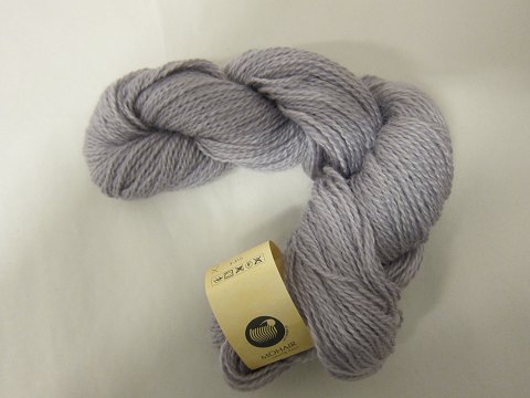 Kidmohair - 2-ply
Kidmohair is a natural product of a very high quality from the angora goat from 
South Africa
The colour shown is: Syrian rose, Colourno 2037
1 ball of wool containing 50 grams