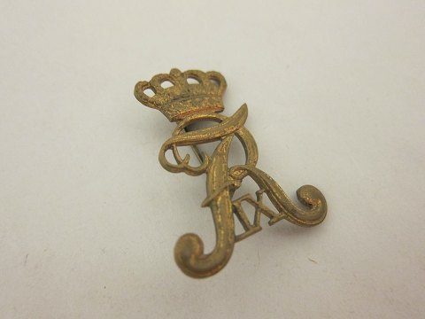 Brooch - Frederik IX, Denmark
about 1940
Goldcoloured, (not gold)
3,8cm x 3cm