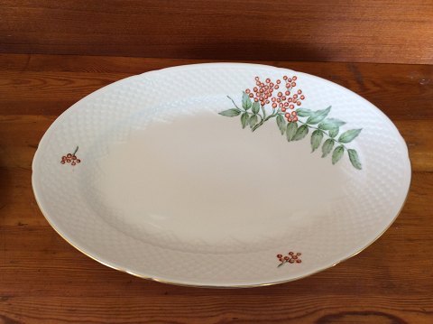 Bing & Grondahl
Rønnebær
Oval dish
*275DKK