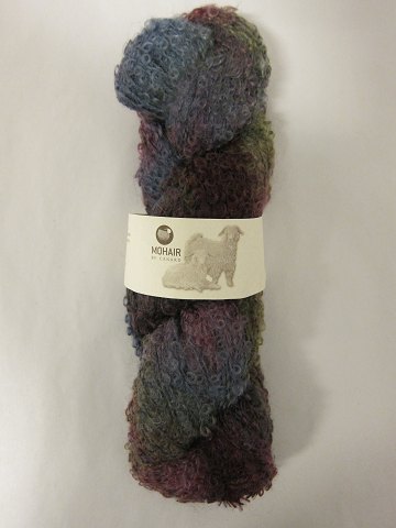 Mohair Bouclé Mix
Mohair Bouclé Mix is a natural product of a very high quality from the angora 
goat from South Africa.
The colour shown is: Amethyst Mix, Colourno 1049
1 ball of wool containing 100 grams