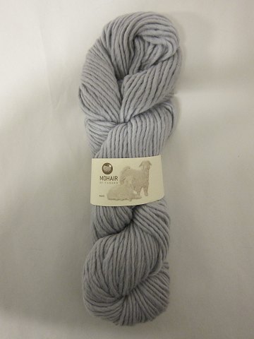 Roving 
Roving is a natural product of a very high quality from the angora goat from 
South Africa
The colour shown is: Silver grey, Colourno 4079
1 ball of wool containing 100 grams