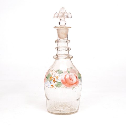 Enamel decorated glass carafe. Circa 1860. H: 
24,5cm