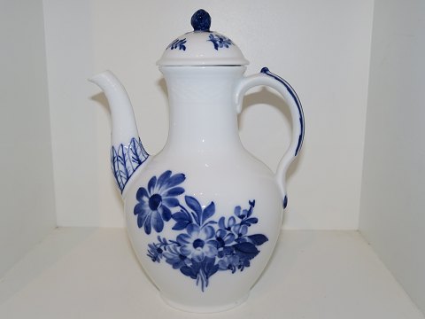 Blue Flower Braided
Small coffee pot