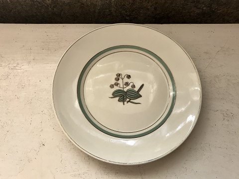Royal Copenhagen Quaking Grass 
Hjertegræs
Lunch Plate
#884/9589
*60kr