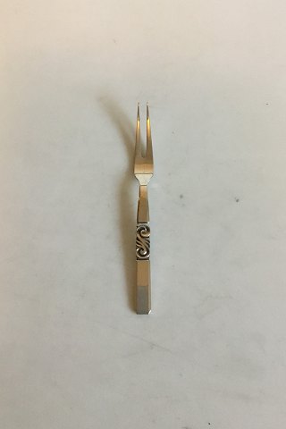 click to zoom
