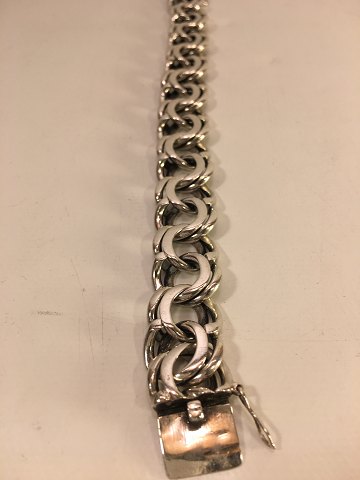 click to zoom