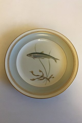 Royal Copenhagen Fish Service No 1168 Dinner Plate No 4/1168/9581