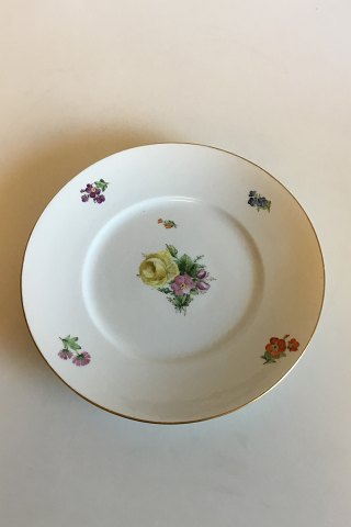 Royal Copenhagen Saxon Flower, Plain Dinner Plate No 493/10519