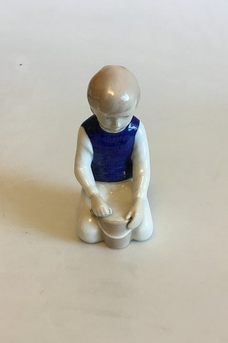 Gräfenthal Figurine of Boy with bucket