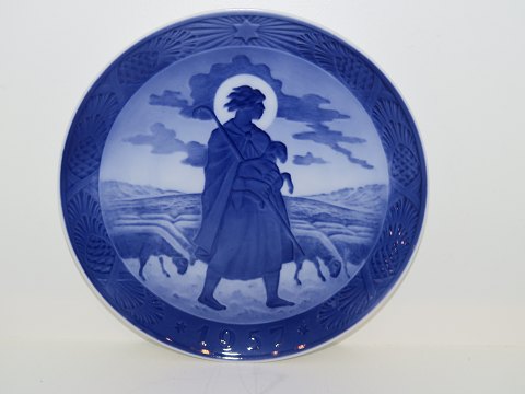 Royal Copenhagen
Christmas plate 1957