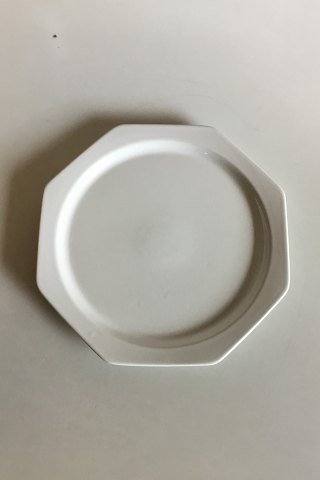 click to zoom