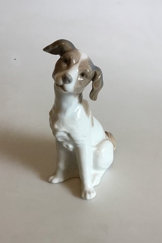 DAO Lladró Porcelain Figurine of Spaniel