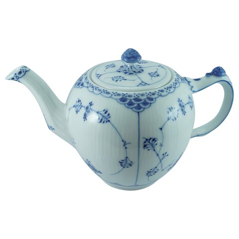 Royal Copenhagen, musselmalet halvblonde; Thekande af porcelæn #611