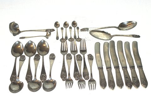 Silver Cutlery set for 6 pers with rose