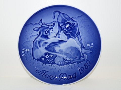 Bing & Grondahl
Mothers Day Plate 1989