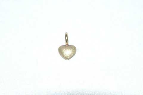 Heart pendant in gold-plated silver