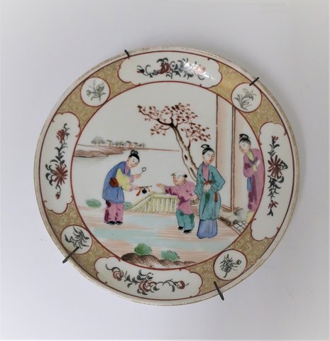 Royal Copenhagen. Antique plate with Chinese motif. Diameter 15.5 cm. Produced 
before 1900.