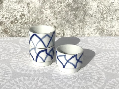 Lyngby
Danild 40
Harlequin
egg cups
* 75 DKK