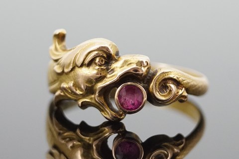 A French ruby ring mounted in 18k gold, around 1900