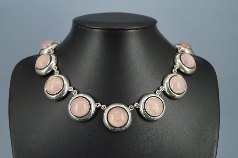 Niels Erik From; A necklace of sterling silver set with rose quartz