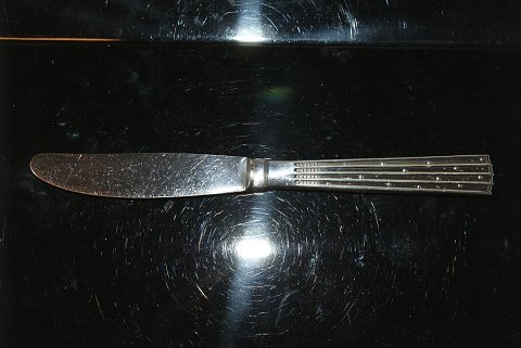 Champagne Dinner Knife
O.V. Mogensen
Design: Jens Harald Quistgaard.