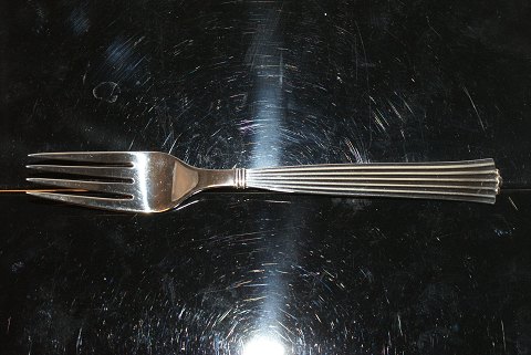 Diploma Sterling Silver Breakfast Fork
Chr. Fogh