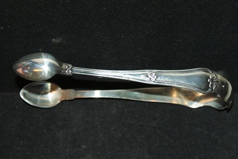 Sugar tongs 
Saxo Silver Flatware