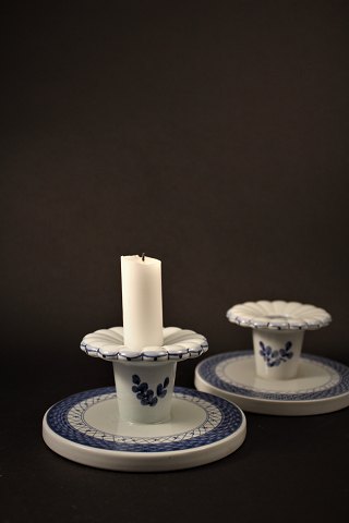 Royal Copenhagen - Aluminia Tranquebar faience candlestick. 
H:6cm. Dia.:12cm.
RC# 11-1796.