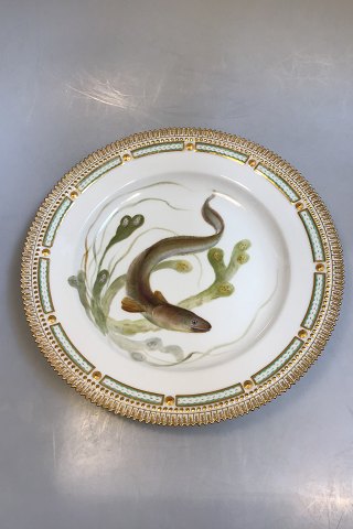 Royal Copenhagen Flora Danica Fish Plate No 19/3549