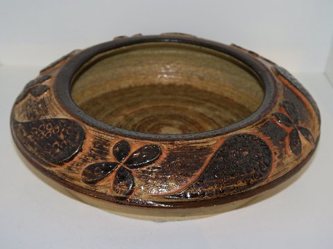 Soeholm art pottery
Large bowl by Haico Nitzsche