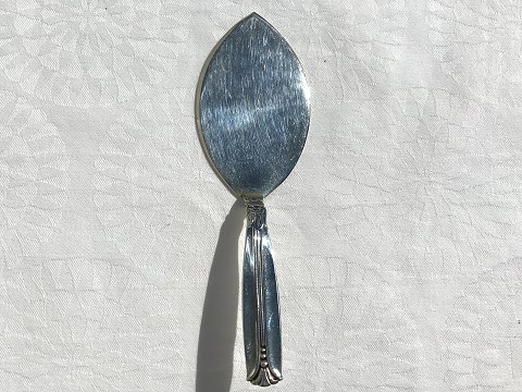 Major
silverplate
Small cake spade
*100 DKK