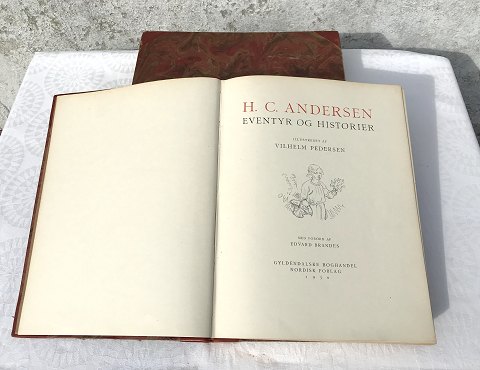 H.C. Andersen Eventyr og Historier
2 bind
* 250kr